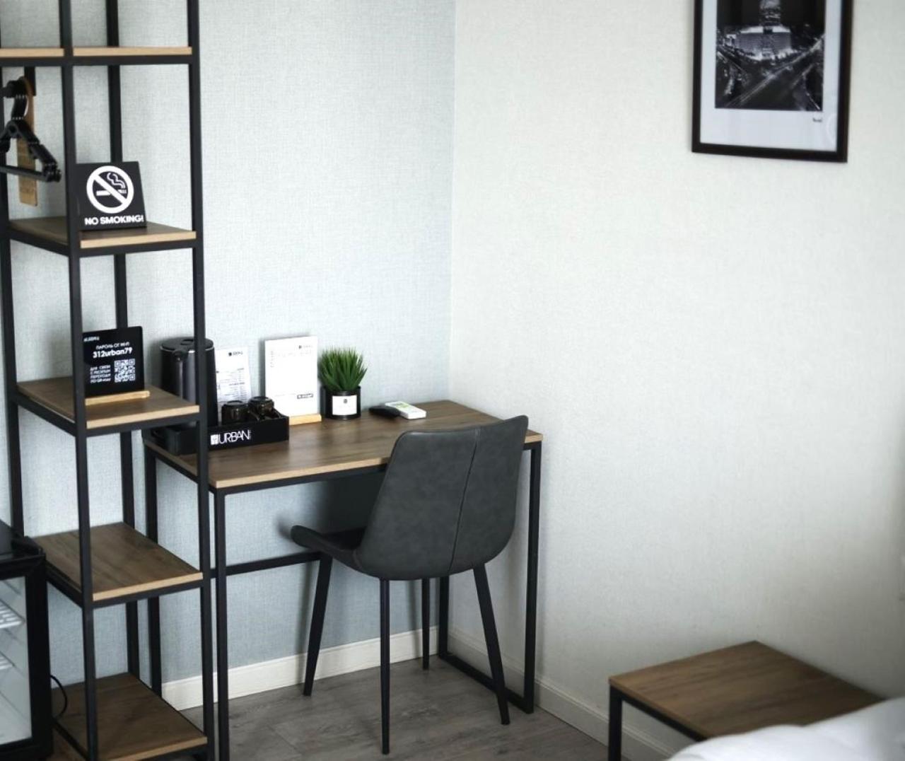 Urban Hotel Μπισκέκ Εξωτερικό φωτογραφία